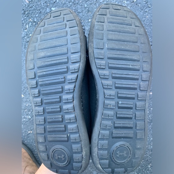 Men’s Under Armour Shoes size 10.5! Great condition! Send offers! - Picture 6 of 6